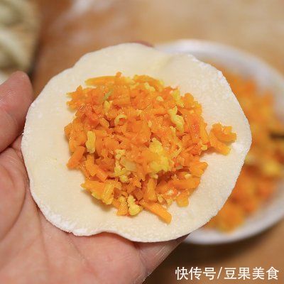 #鲜到鲜得,月满中秋,沉鱼落宴# 鲜香味美的鸡蛋南瓜饺子