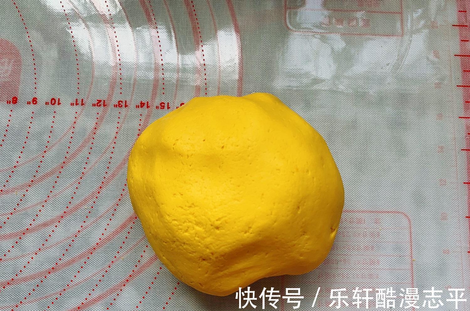 糯米团|一口一个好吃的南瓜球,椰香浓郁,只需一个蒸锅就搞定