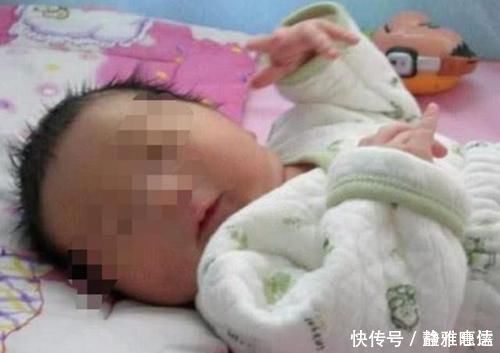 回家|5岁哥哥照顾半岁的妹妹,妈妈买菜回家后,却发现哥哥号啕大哭