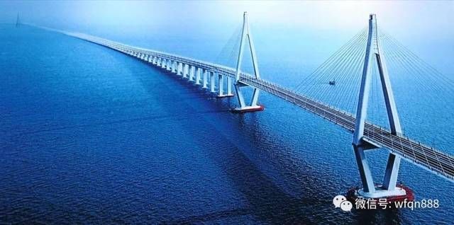 莫言为跨海大桥题了两句诗,文字直白,网友也写了一首却惊艳世人