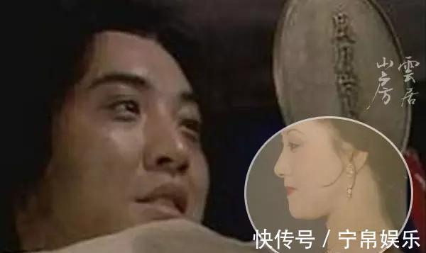 热毒症$用“风月宝鉴”照宝钗,竟发现宝钗的身体里住着“一个鬼”,为何这么说