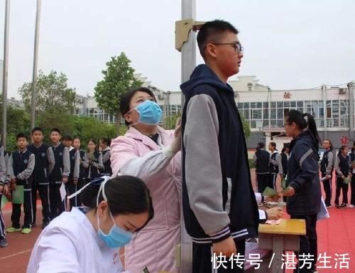孩子|男孩身高发育有“终止线”,这个年龄还没到1米7,以后也长不高