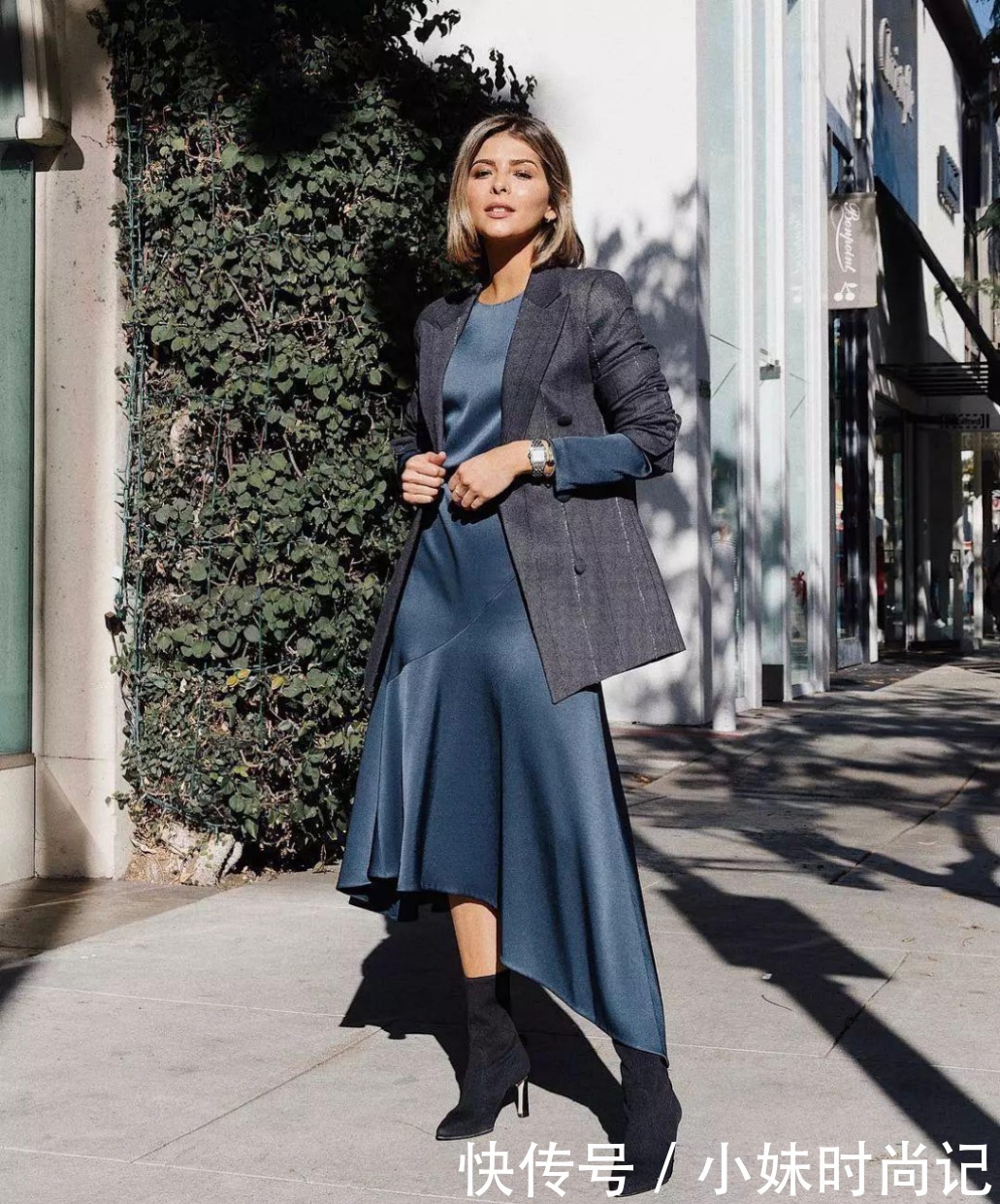 会穿裙子的女人精致又时髦，早春用这三款外套来搭配，温柔有气质