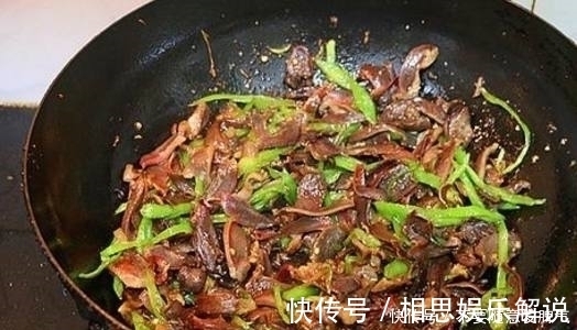 饭菜|简单炒一炒就能上桌，男人最爱的下酒菜，怎么吃不腻的下饭菜