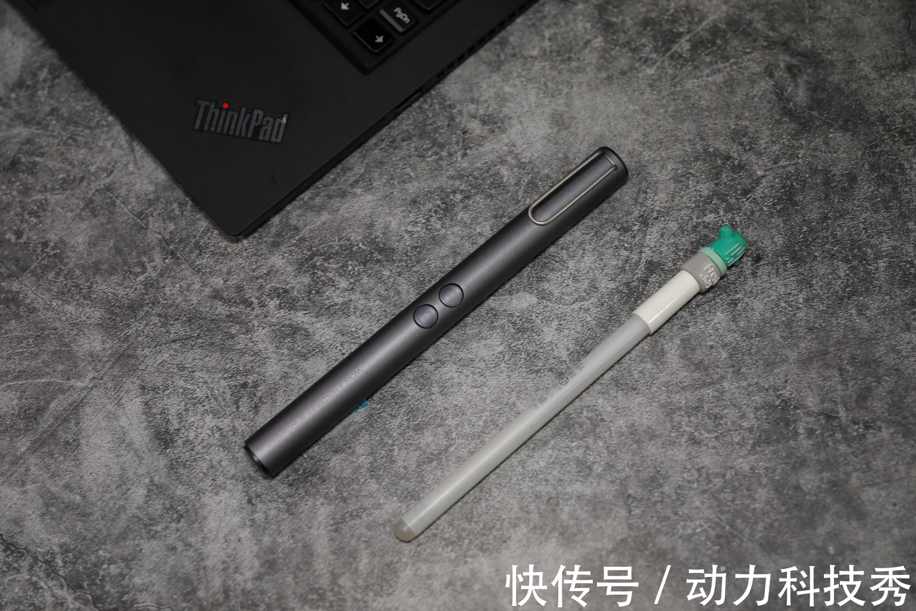 批头|手自一体，精修必备，WOWSTICK PLAY 迷你锂电精修螺丝刀上手体验