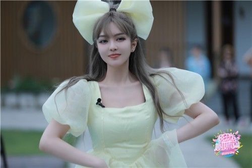 陽光姐妹淘|周揚青加盟江蘇衛(wèi)視《陽光姐妹淘》在節(jié)目里組團出道