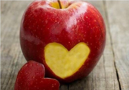 医生|晚上吃苹果等于“吃病”,医生健康不可小觑,吃错一身病