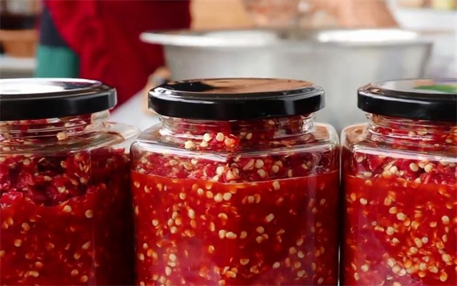 干燥处|这才是剁椒酱的正确腌制方法,香辣过瘾好吃有技巧,放一年不怕坏