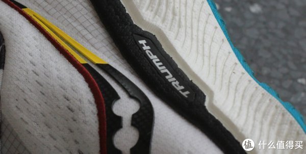 多威 买鞋只认耐克阿迪?看看这5双跑鞋,每一款都是超高性价比!