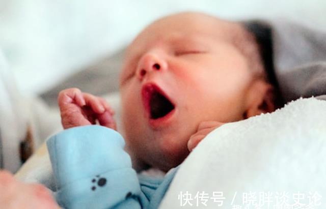 孩子|孩子睡醒后的三个“小动作”,说明大脑发育好,看看你家娃有吗?