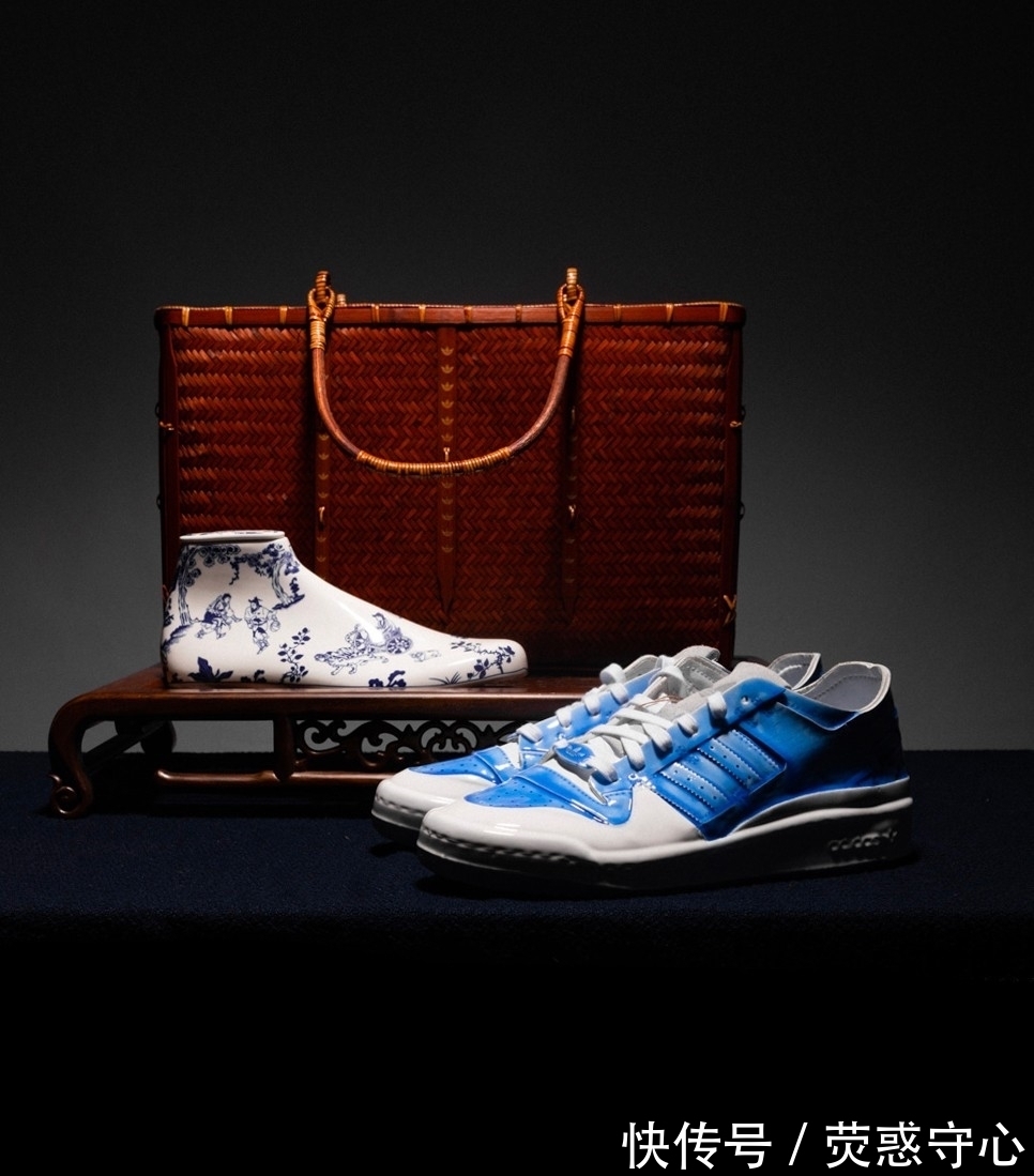 球鞋 17 万才能买的球鞋套装!「特殊版本」开箱上脚!