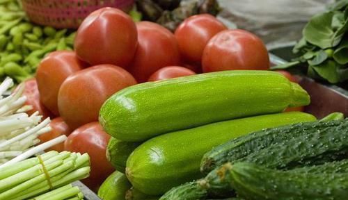 长寿老人|为啥农村人顿顿吃咸菜,还有那么多长寿老人?咸菜究竟能不能吃?