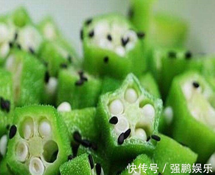 秋葵也能“亲手种”，阳台种2棵，50天开始采摘，一茬又一茬