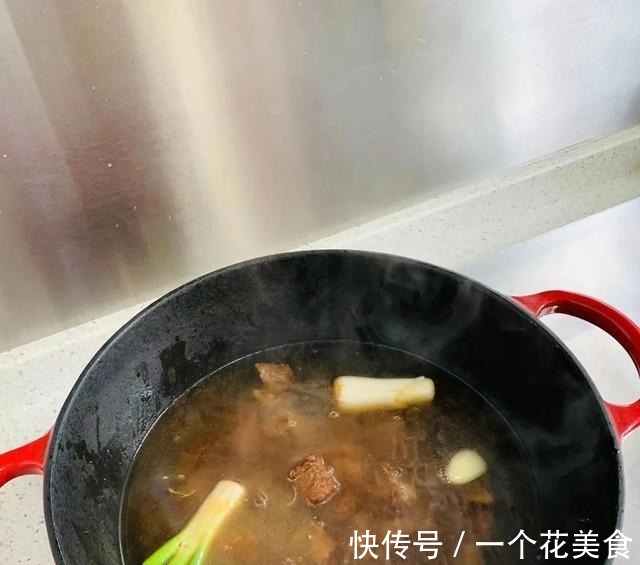 食牛腩|时光分两半,一半好消磨,一半食牛腩!