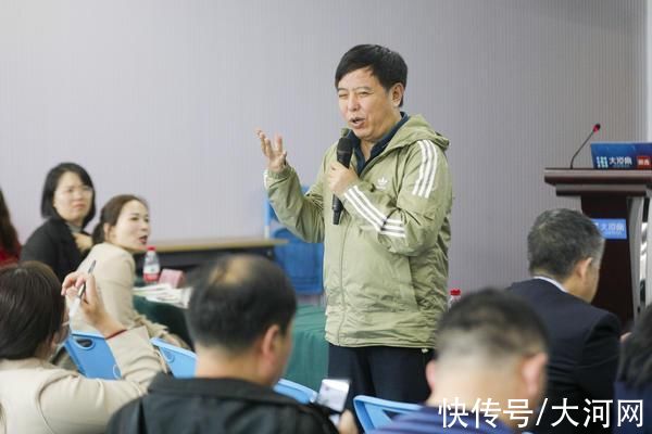 郑州中学|减啥?加啥?河南教育人齐聚一堂共话“减负”“提质”