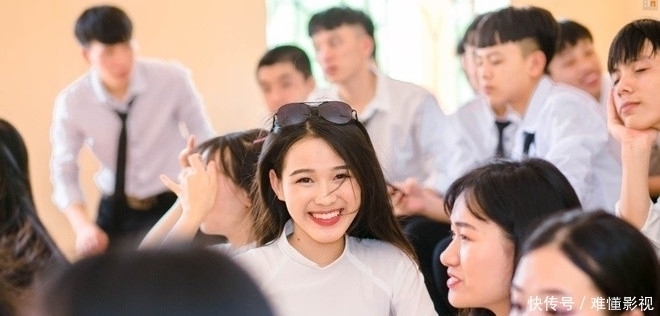 夺冠|2020年越南小姐冠军揭晓,19岁农村女孩夺冠,参赛是为了赚钱!