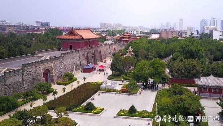 东岳大帝|神圣庄严大方，航拍泰山中轴线上的岱庙盛夏美景