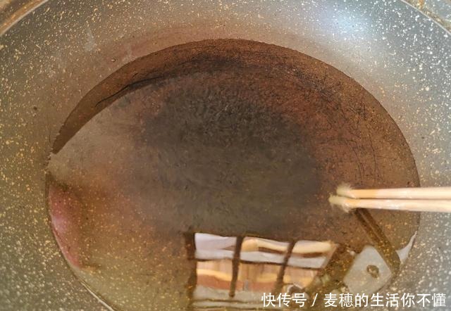 南瓜饼最好吃的做法,外酥里糯,个个鼓大泡,放凉也不塌