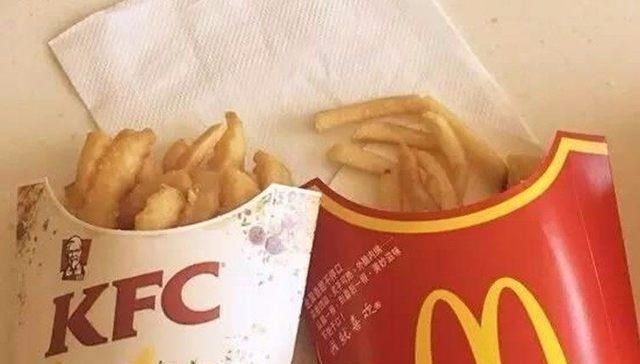 VS麦当|直击肯德基和麦当劳的对比照看完才知道,下次去吃该选谁了
