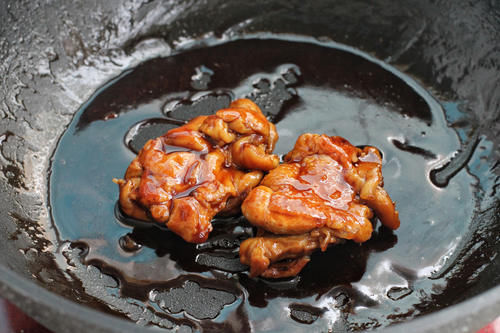 西兰花|别再去吉野家点鸡腿饭了，自己在家就能完美复刻，嫩滑入味巨好吃
