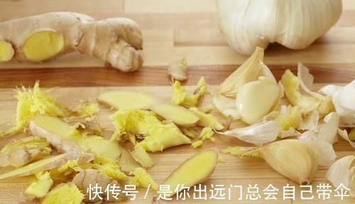 大姨妈|来大姨妈时不能洗头?妇科医生:这是谣言,但有两件事真的不能做