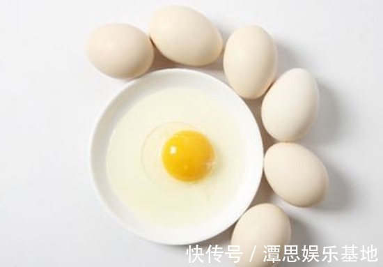 营养物质|女性怀孕后,手头再紧也要舍得吃4物,促进胎儿大脑发育,很重要