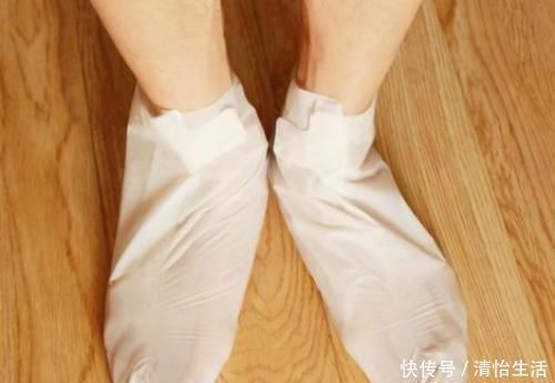 足膜|脚部皮肤粗糙又厚又硬,用足膜可去死皮和变嫩?