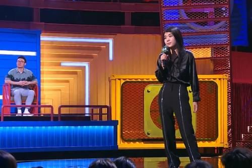 脱口秀演员|杨笠上演两年来最“失败”演出，李诞点评：脱口秀可以不好笑吗