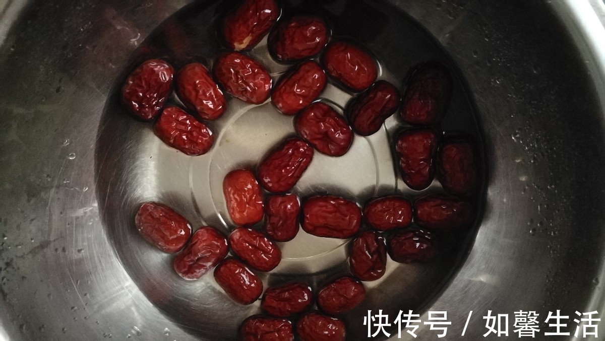 红枣|南瓜和红枣一起煲汤,清淡滋补,适合这个季节喝,做法很简单