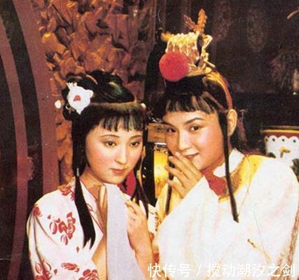 钗黛$贾宝玉：流泪的情僧，终身误了谁？