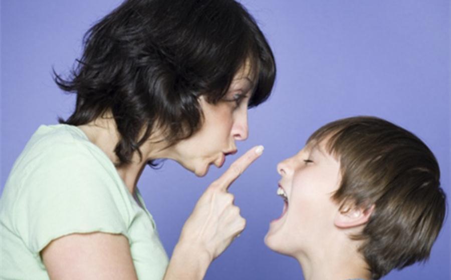 关爱|冲孩子发火,与其事后内疚,不如调整教育方式