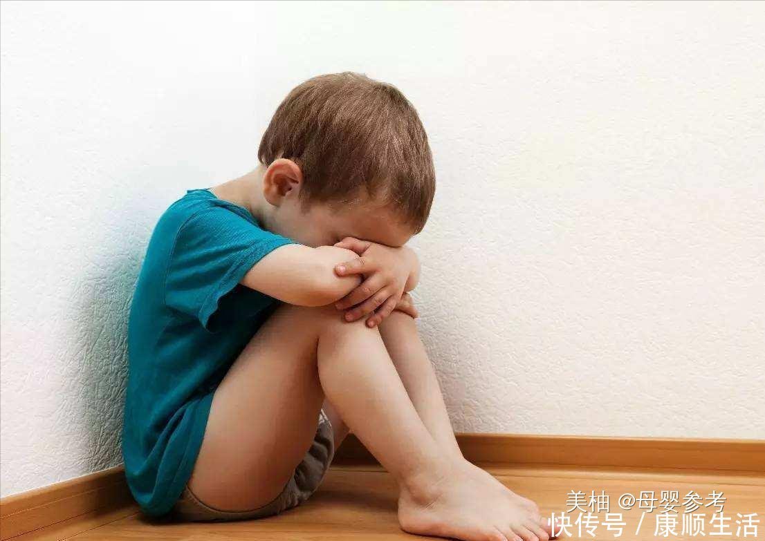父母|家长容易发怒,养出来的孩子难逃两种结局,你家有吗?