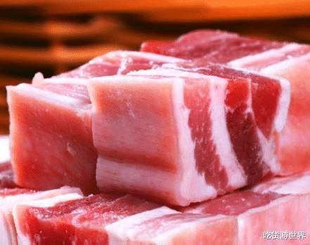 买五花肉,要分清“上五花”“下五花”,两者差别很大,别买错了