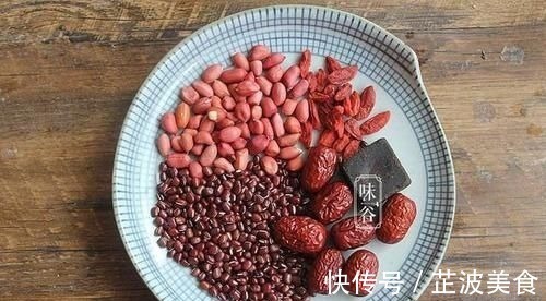 破壁机|入秋了,多给家人做这8款豆浆,营养去燥,好喝易吸收,全家都爱