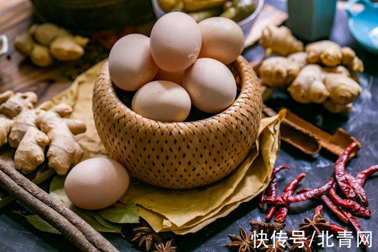 荷包蛋|每周鸡蛋吃够这个数,利心脏、降血脂!别吃错了