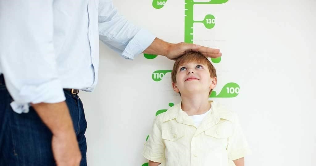 不良习惯|父母平均身高才1米6,女儿却“突变”到1米7,多亏这份秘诀