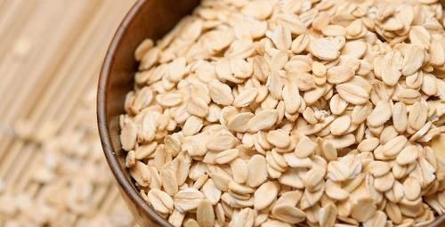 血糖|适合糖尿病人的5种食物，每天吃点，促进新陈代谢，平衡血糖值