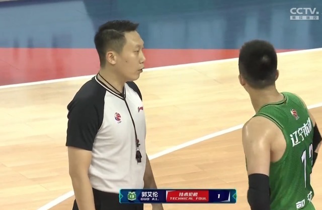 三分球|辽宁男篮2分险胜!郭艾伦26+6,张镇麟关键救主,杨鸣惊出冷汗