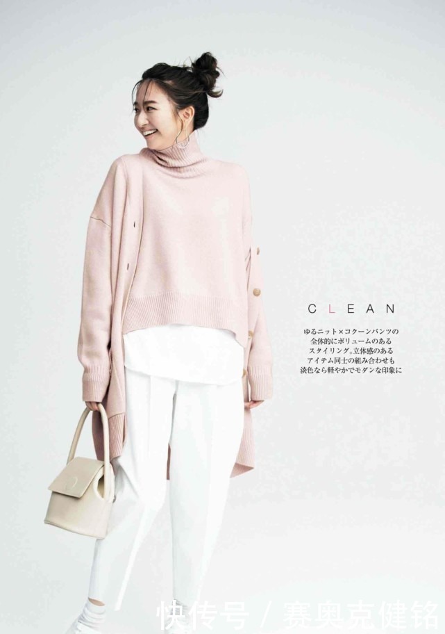 女性|这两件外套更适合亚洲女性!冬天穿羽绒服蓬松保暖,大衣优雅体面