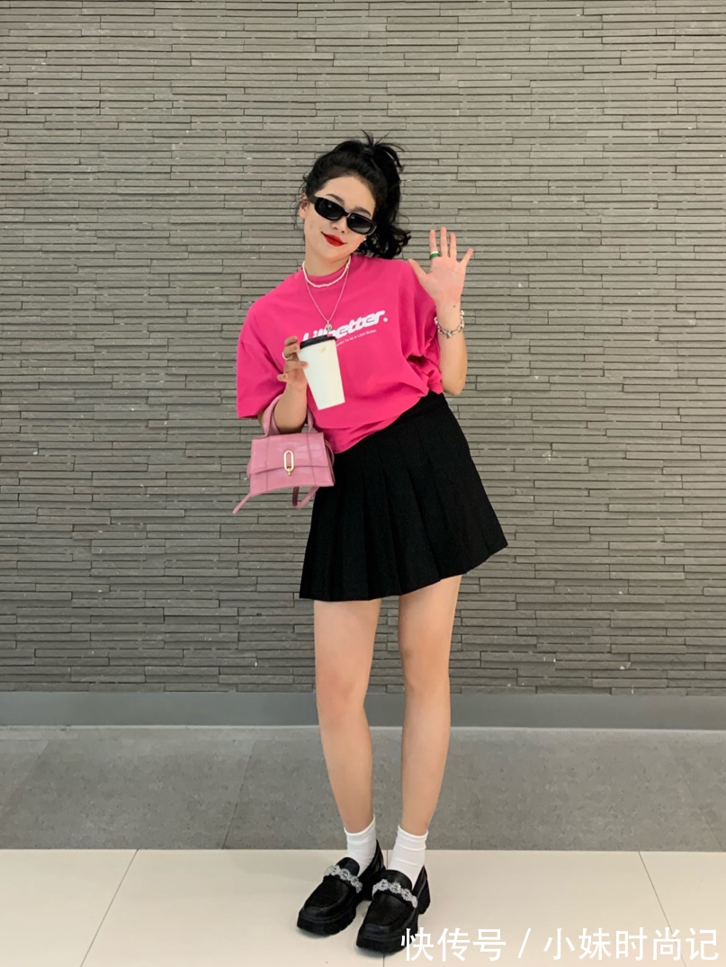 穿搭|穿“T恤”不好看?这些穿搭技巧,助你打造时尚感