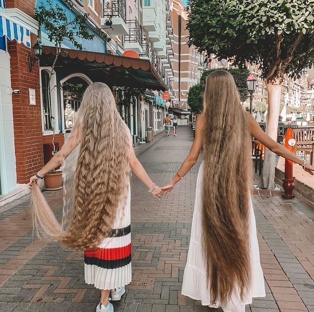 d现实版长发公主:17年没剪过头发,头发长达1.72米