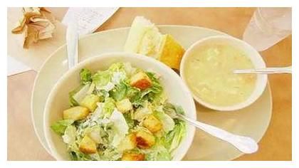 腹痛|胃不好的人，夏天少吃6种食物，再想也忍住，做6件事，胃越来越