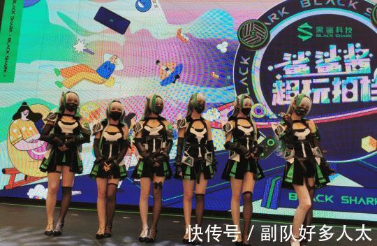 showgirl|2021CJ逛展第三日：ChinaJoy最美COS？看完我都流鼻血了