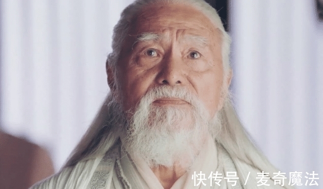 乾坤大挪移!五绝退场后,张三丰崛起之前,天下第一是谁?或许是华山派祖师爷