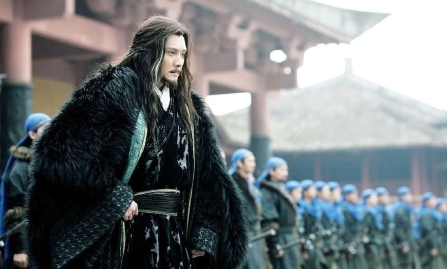 没用|刘邦用反间计离间项羽,项羽为什么不反击?刘邦:你反击了也没用