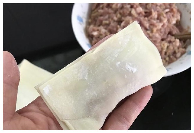 馄饨馅料中加了这2样,鲜到眉毛都掉下来了,吃一次就会上瘾