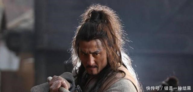 落败|水浒英雄,武松和林冲交手,最后谁会落败!