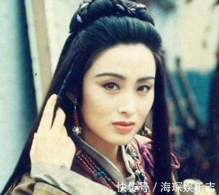 扫地僧!《天龙八部》萧峰打不过九个人,扫地僧仅第七,第一名似乎已成仙