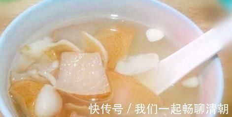 更年期症状|偷偷告诉你：45岁女性5种食物常吃，调节雌激素，平稳度过尴尬期