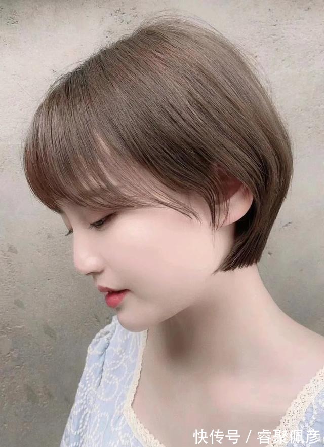 时尚|女士短发别乱剪,我推荐这4种,剪完让你大不一样
